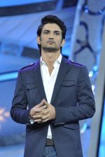 Sushant Singh Rajput on the sets of DID in Mumbai on 27th Aug 2013 (102).JPG